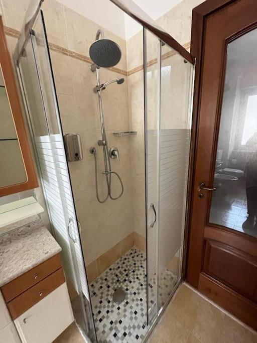 Attico Briccarello -Intero Appartamento- Elegant Suite With Free Wifi Near Inalpi Arena And Sporting Club Torino-Olimpyc Stadium 外观 照片